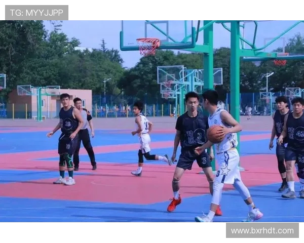 篮球燃动青春热血赛场见证团队拼搏与梦想辉煌