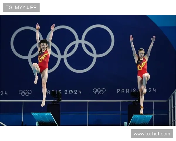 跳水运动的发展历程与技术创新探索：从初级跳水到奥运辉煌的跨越