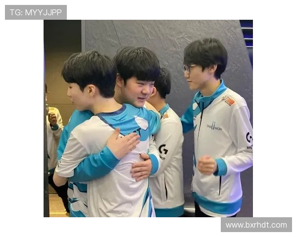 Canyon打野解析:如何在比赛中充分发挥其英雄池优势与策略布局 Canyon打野解析:如何在比赛中充分发挥其英雄池优势与策略布局