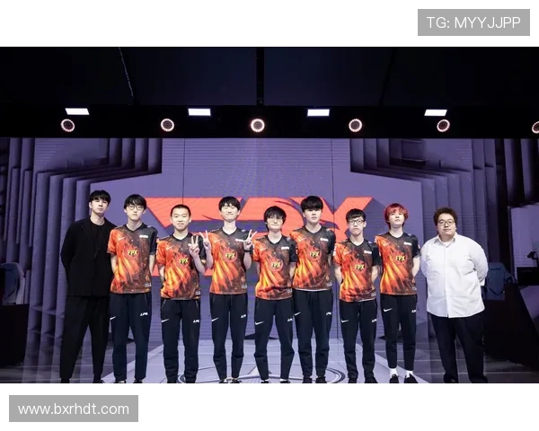 FPX迎战EDG激战正酣 谁能在强强对决中脱颖而出引领赛季新风潮 FPX迎战EDG激战正酣 谁能在强强对决中脱颖而出引领赛季新风潮