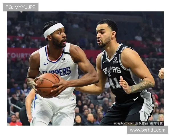 2015季后赛快船与马刺的激烈对决回顾与分析